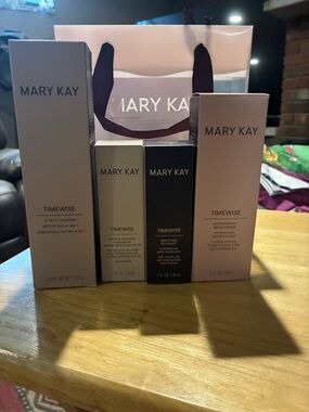 Mary Kay TimeWise miracle set